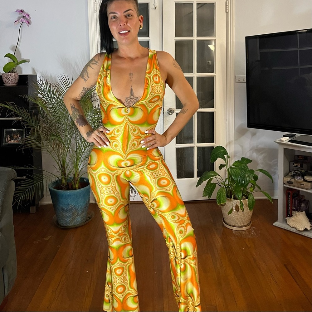 psychedelic onesie/romper size small. Yellow, orange , green Bell bottoms - Picture 1 of 4